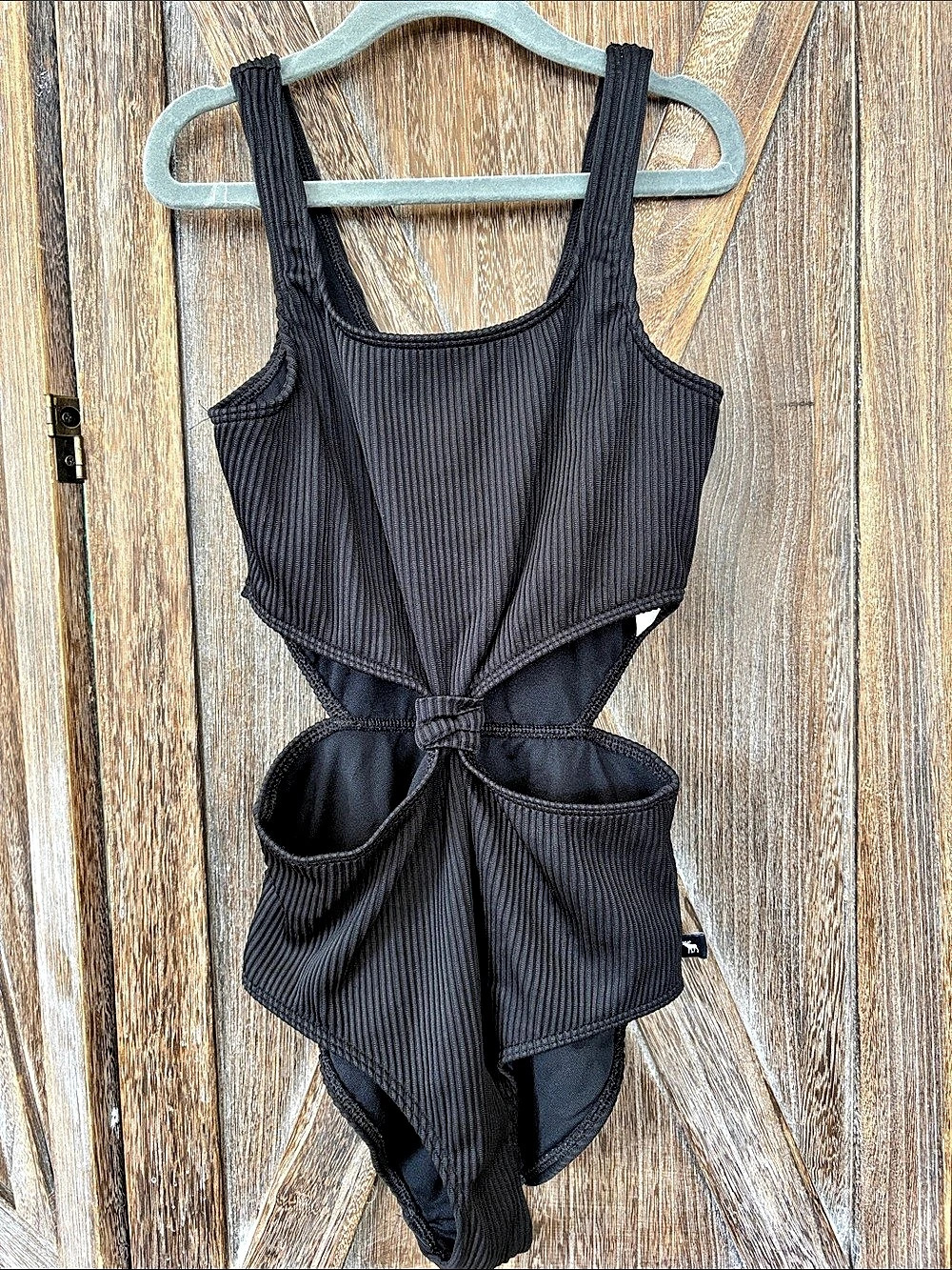 Abercrombie Kids Girls Cinched Cutout One-Piece Swimsuit Black 11/12